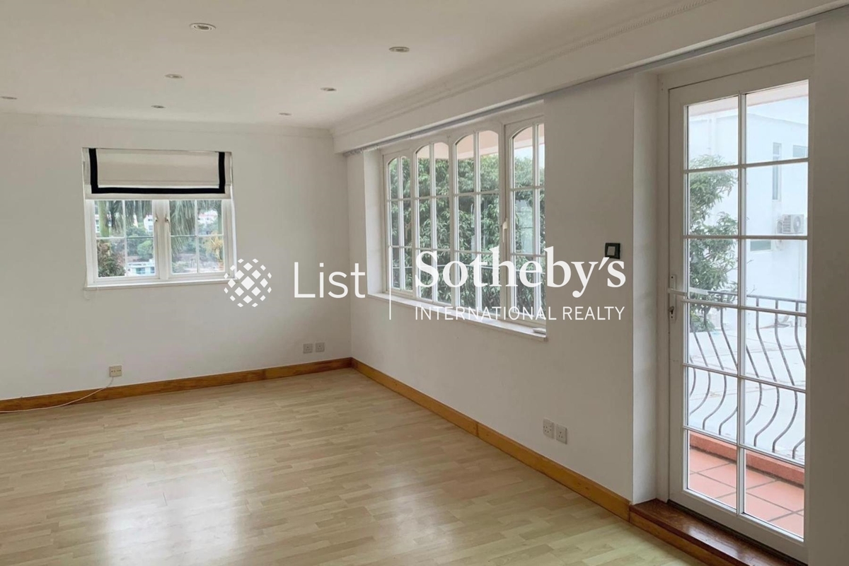 No. 100 Tai Hang Hau 大坑口100號 | Second Bedroom