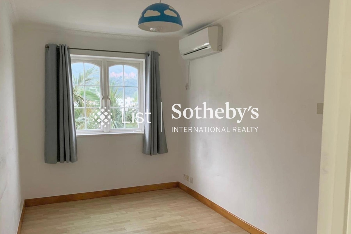 No. 100 Tai Hang Hau 大坑口100號 | Fourth Bedroom