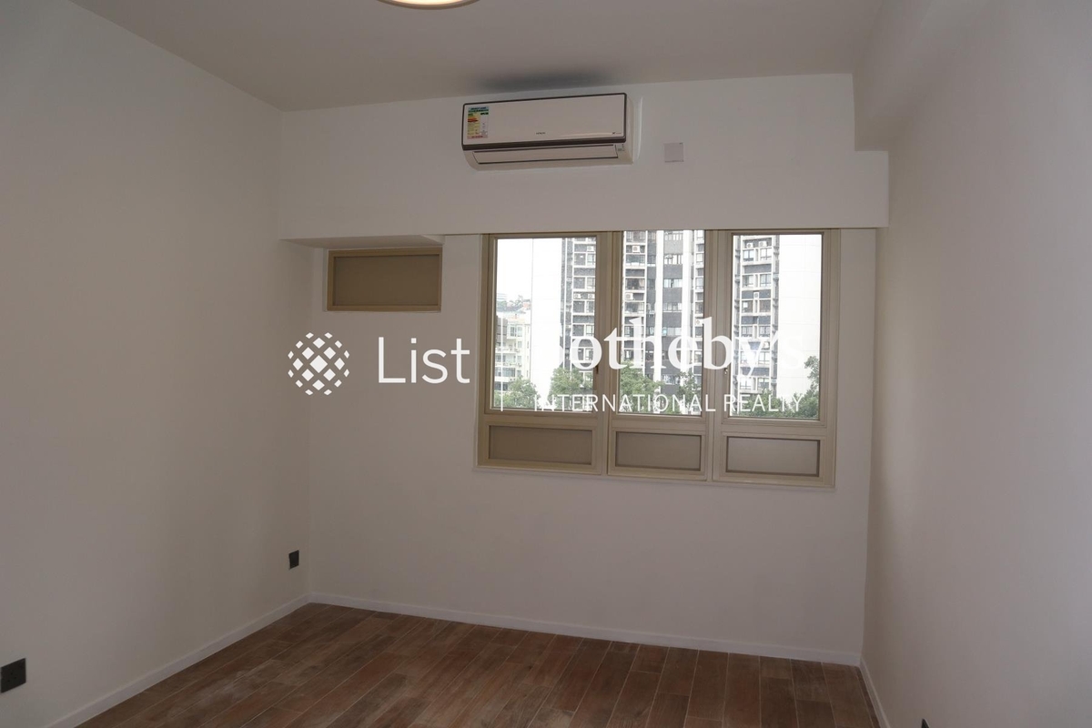 St. Joan Court 勝宗大廈 | Second Bedroom