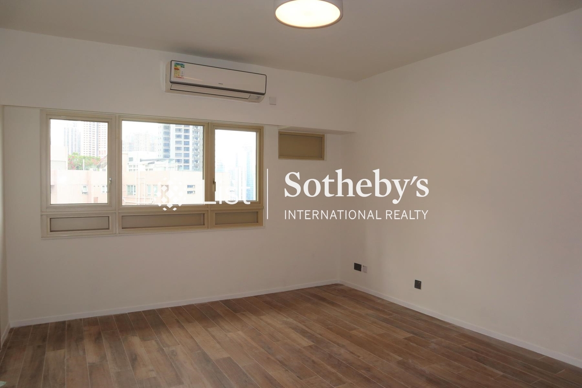 St. Joan Court 勝宗大廈 | Master Bedroom