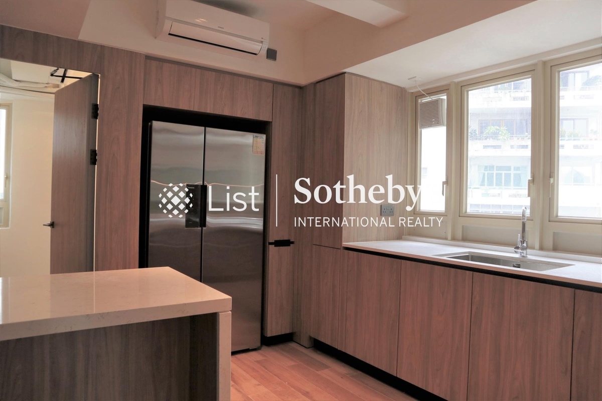 St. Joan Court 勝宗大廈 | Kitchen