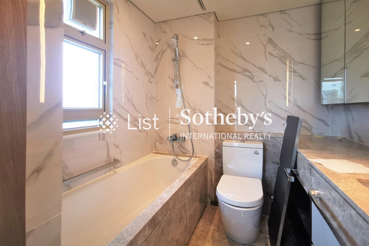 St. Joan Court 勝宗大廈 | Master Bathroom