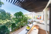 Miami Crescent 邁爾豪園 | Private Terrace off Dining Room