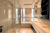 Mount Pavilia 傲瀧 | Master Bathroom