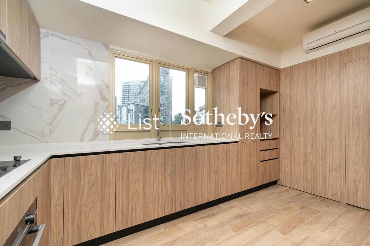 St. Joan Court 胜宗大厦 | Kitchen