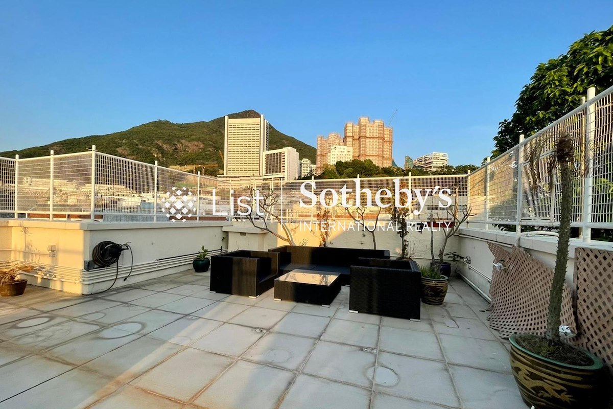 Glamour Court 华丽阁 | Private Roof Terrace
