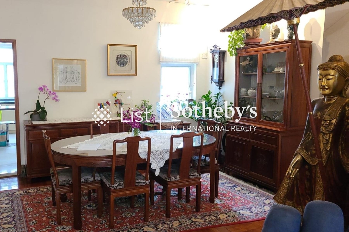 Glamour Court 華麗閣 | Dining Area