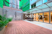 No. 8 Shan Kwong Road 山光道8号 | Private Terrace off Living and Dining Room
