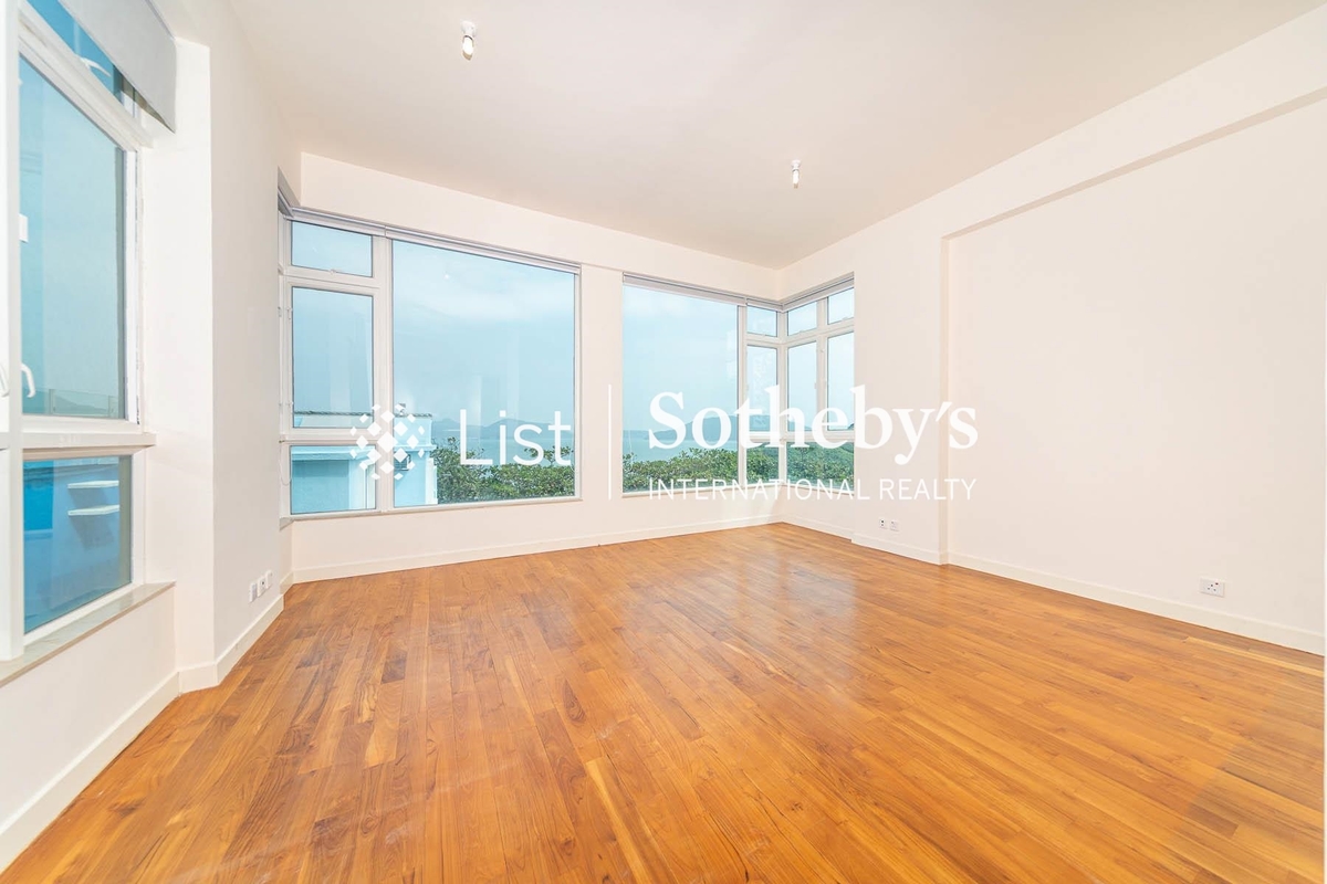 Shek O Headland Road 石澳山仔路 | Third En-suite Bedroom