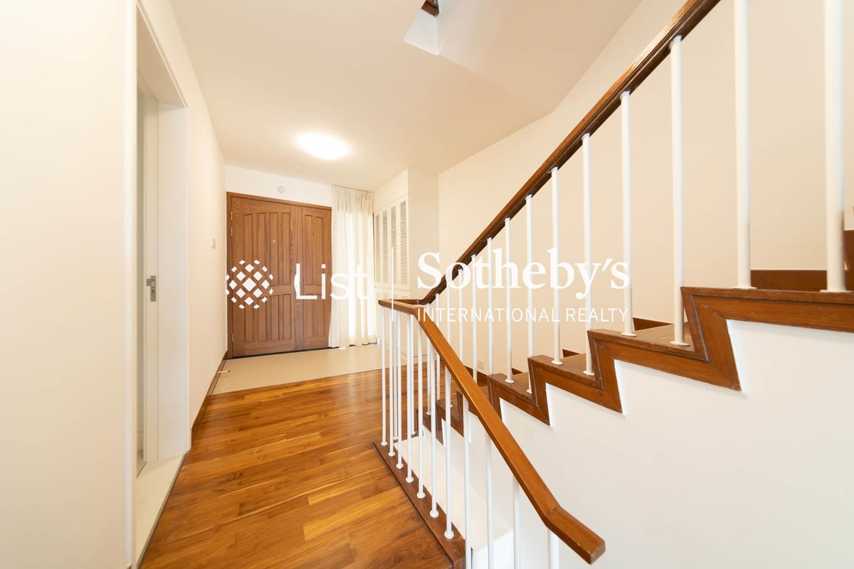 Undercliff 种植道47-49号 | Corridor and Internal Staircase