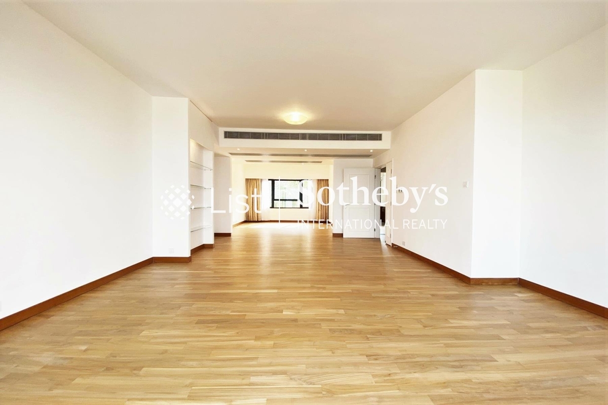 Undercliff 種植道47-49號 | Living and Dining Room