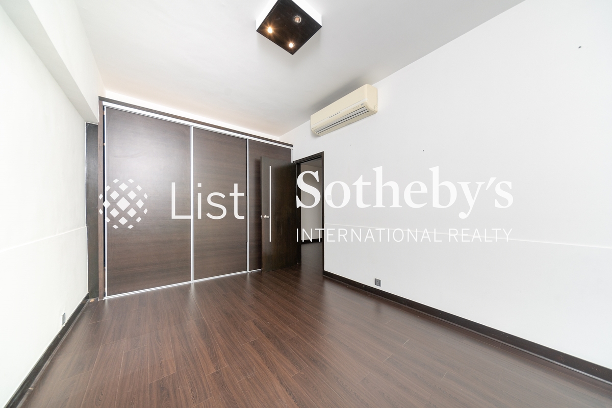 Dragon Lake Villa 龍湖別墅 | Second En-suite Bedroom