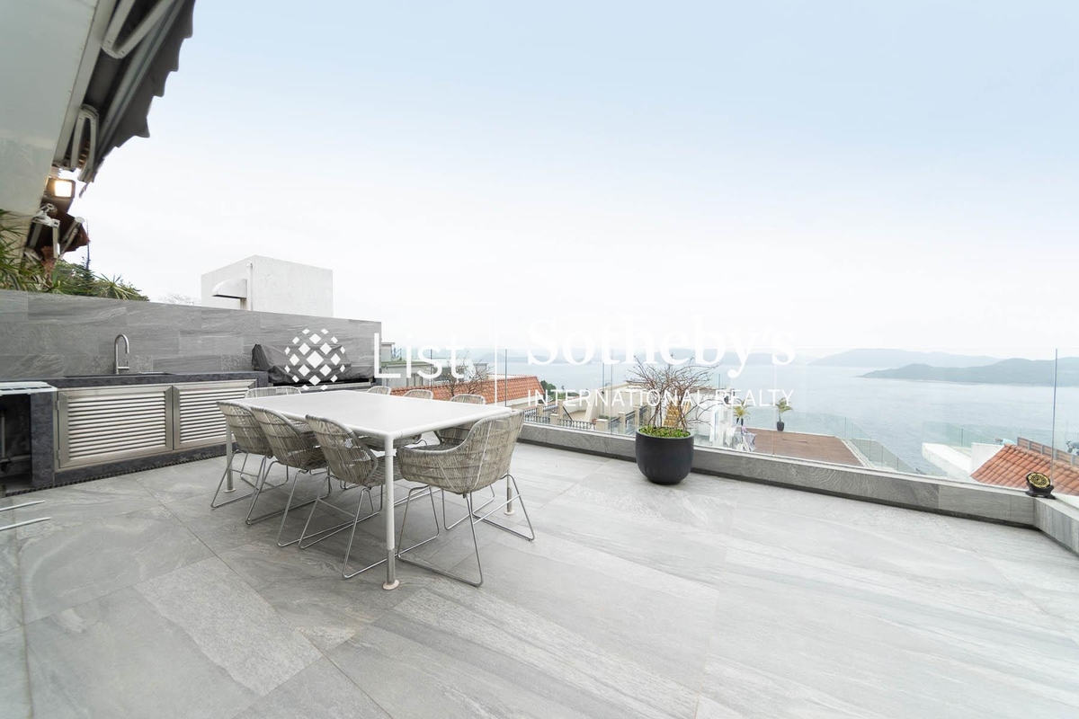 Dragon Lake Villa 龍湖別墅 | Private Terrace off Living and Dining Room