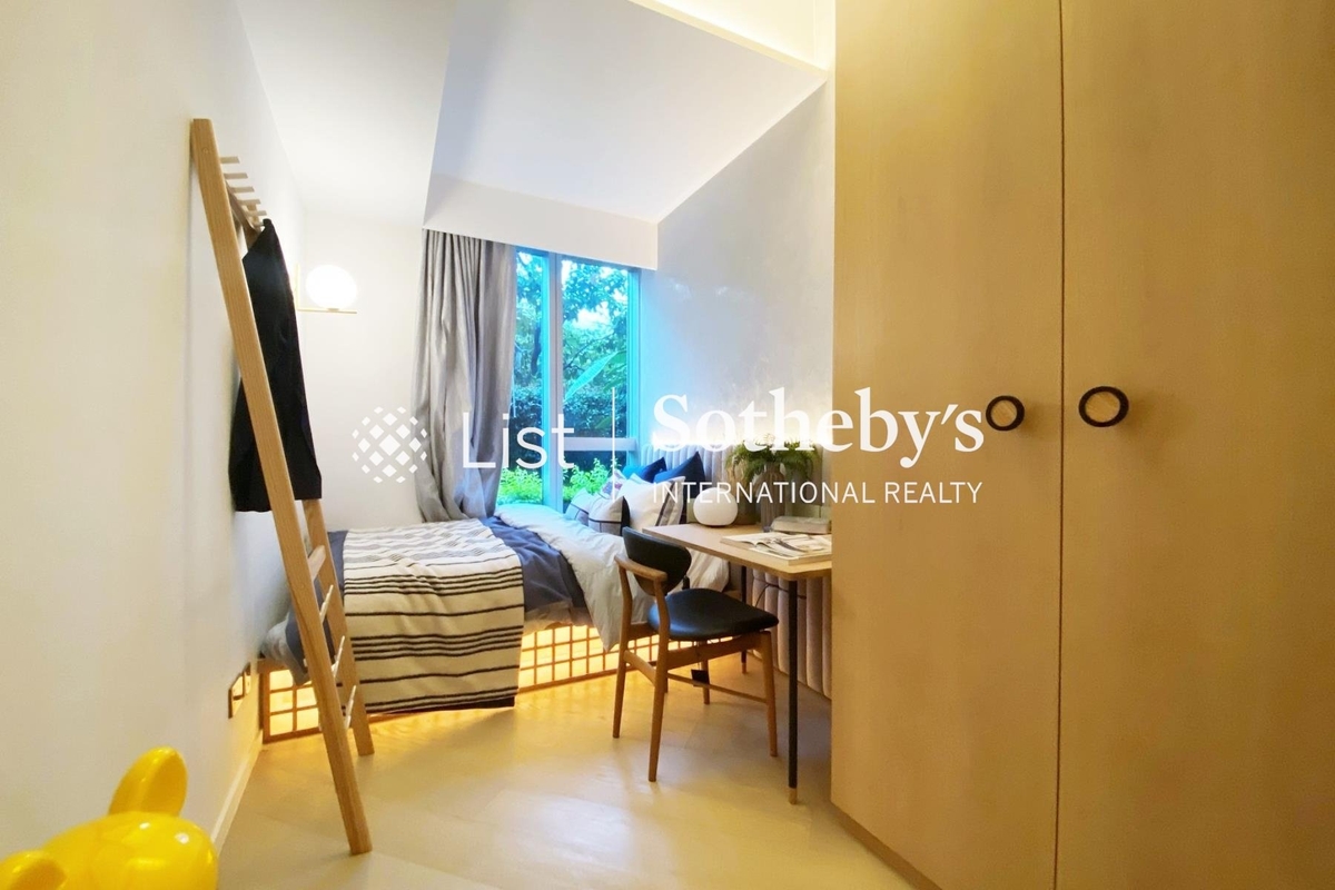 Mount Pavilia 傲瀧 | Second En-suite Bedroom