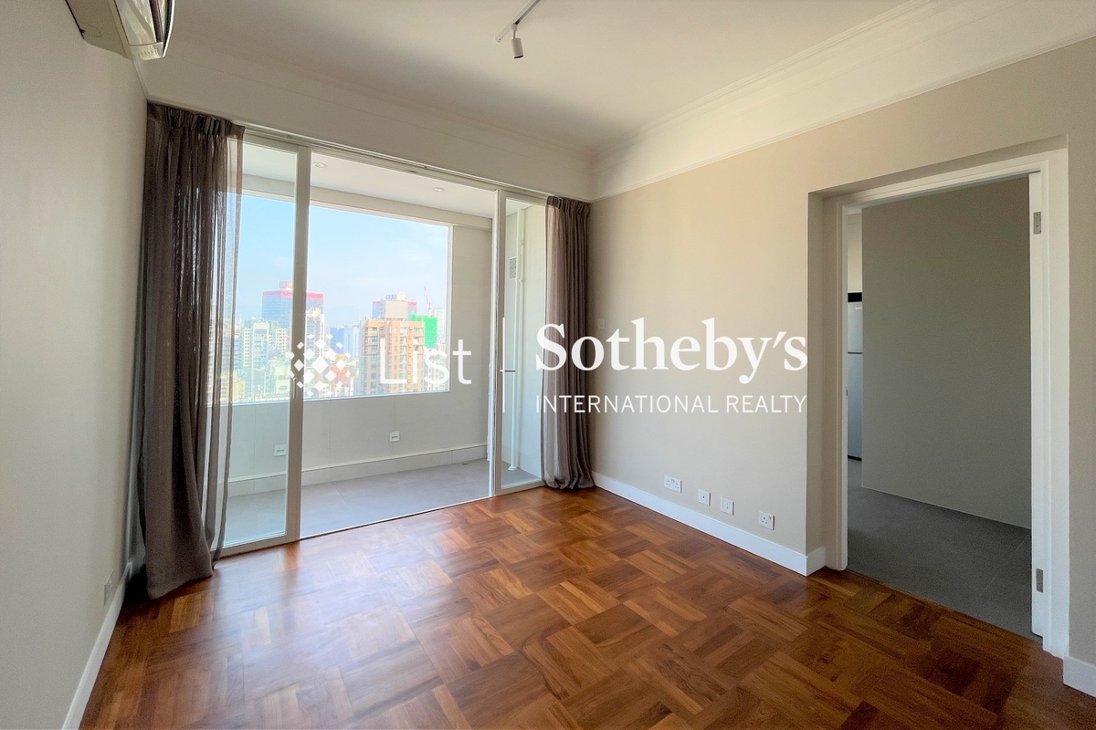 Winner Court 榮華閣 | Living and Dining Room