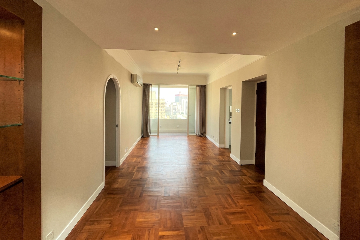 Winner Court 榮華閣 | Living and Dining Room