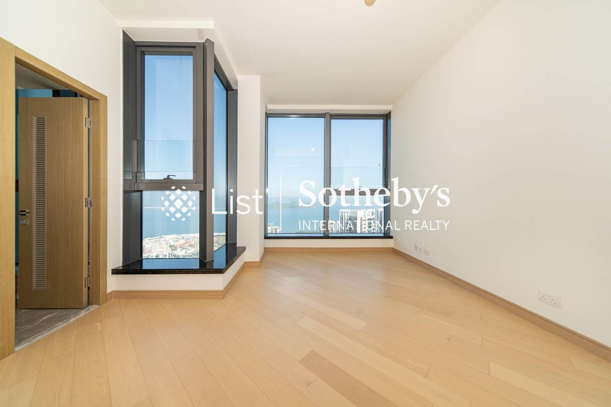 Double Cove 迎海 | Third En-suite Bedroom