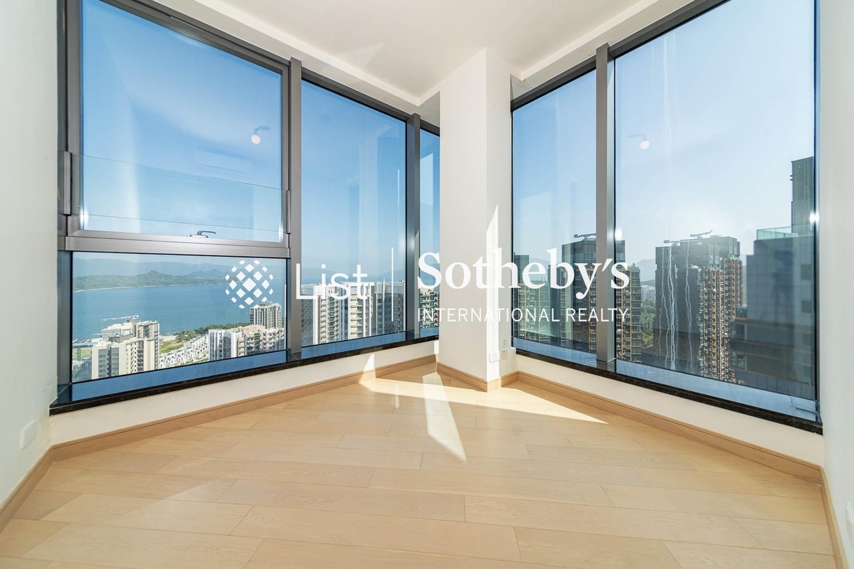 Double Cove 迎海 | Second En-suite Bedroom