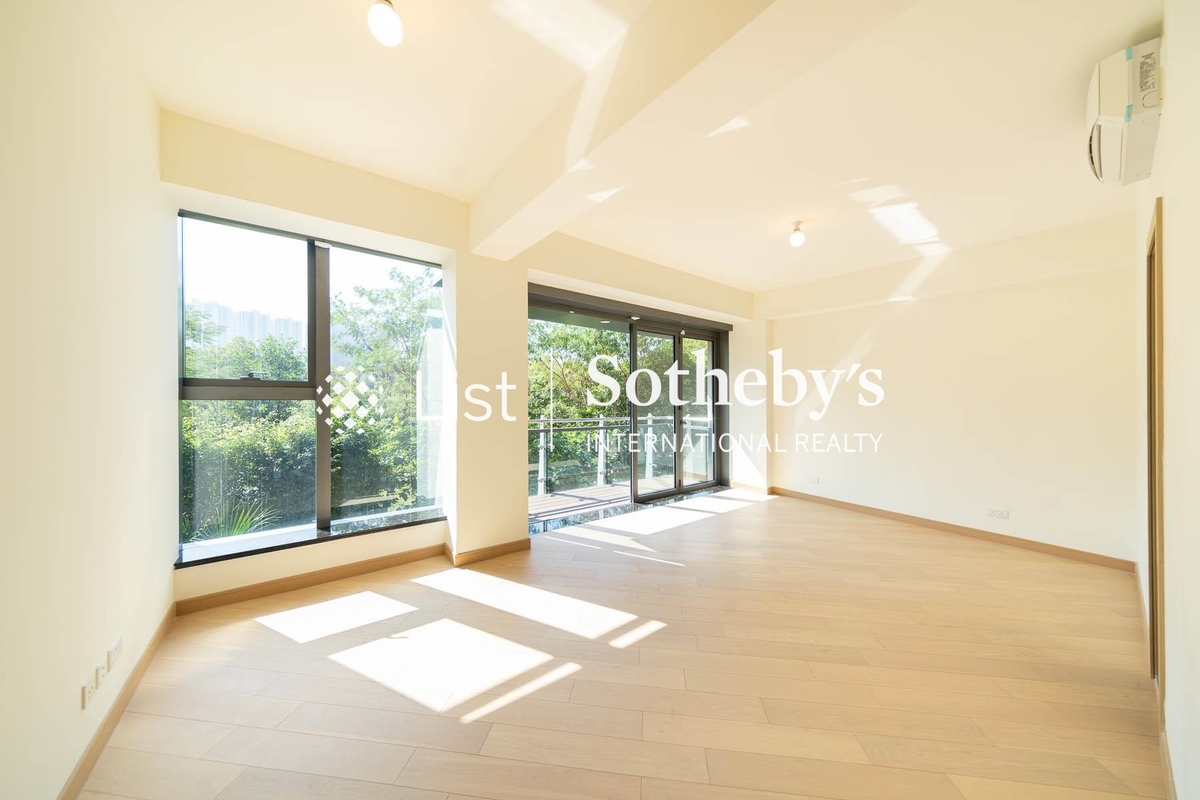 Double Cove 迎海 | Master Bedroom