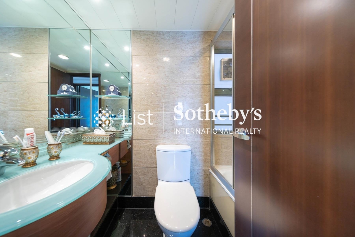 Island Resort 藍灣半島 | Guest Bathroom