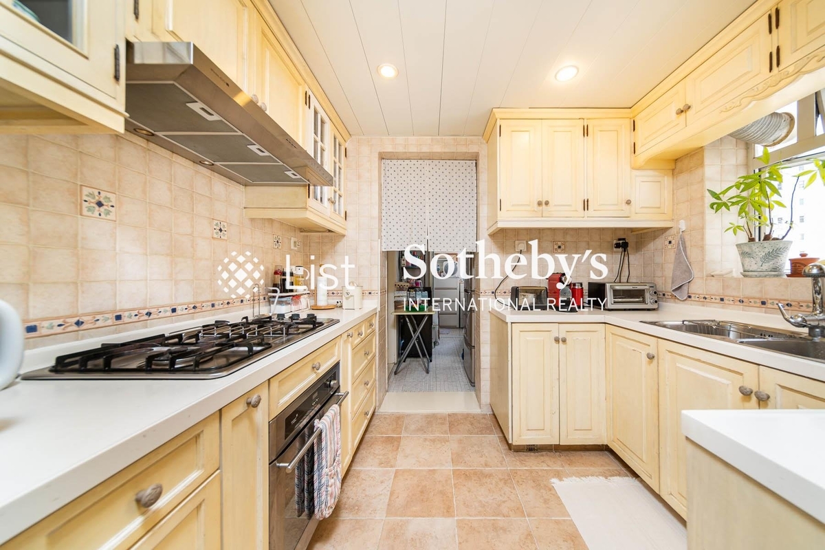Braemar Hill Mansions 賽西湖大廈 | Kitchen