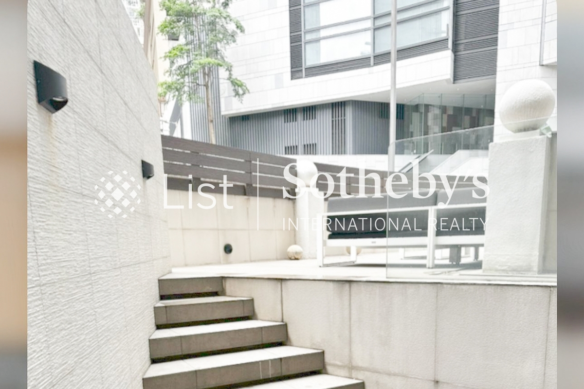 Windsor Court 衛城閣 | Private Roof Terrace