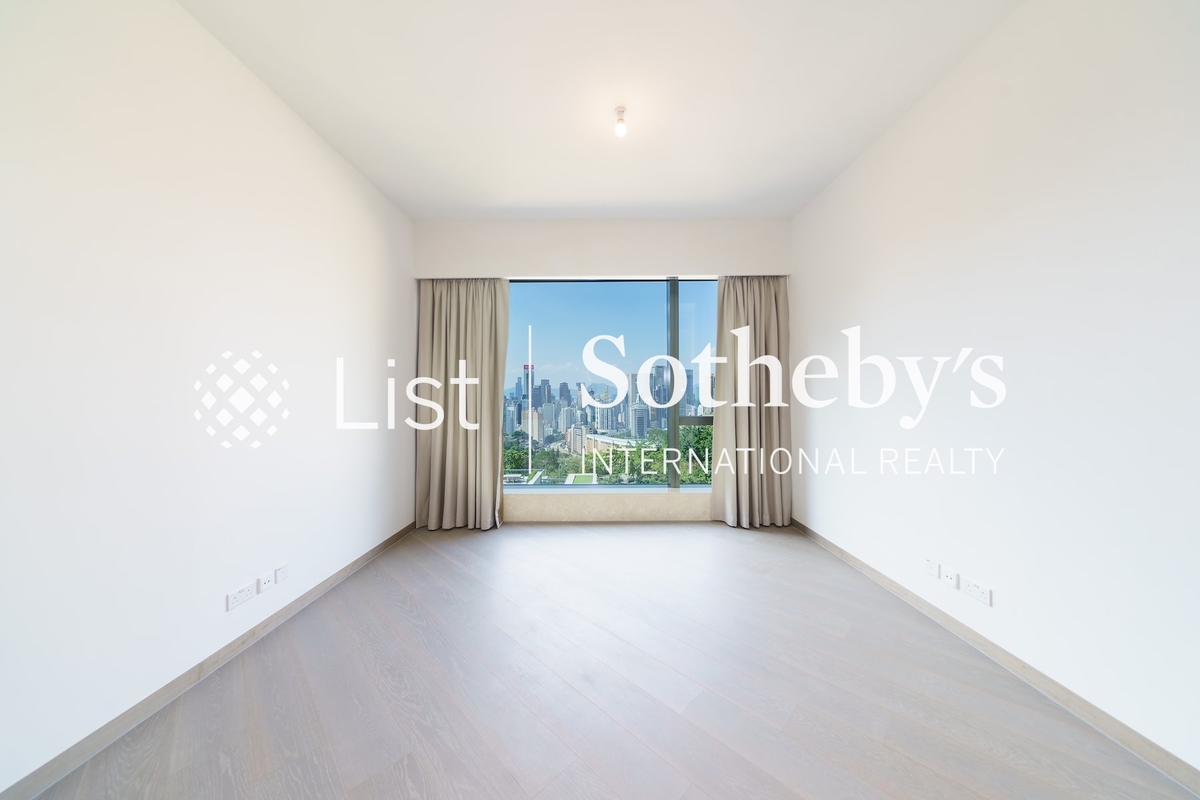 Central Peak 司徒拔道18號 | Master Bedroom