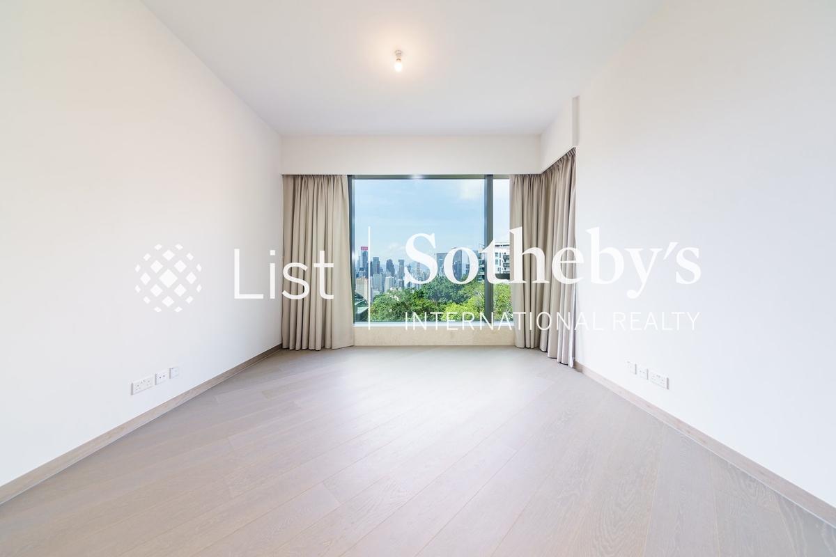 Central Peak 司徒拔道18號 | Master Bedroom