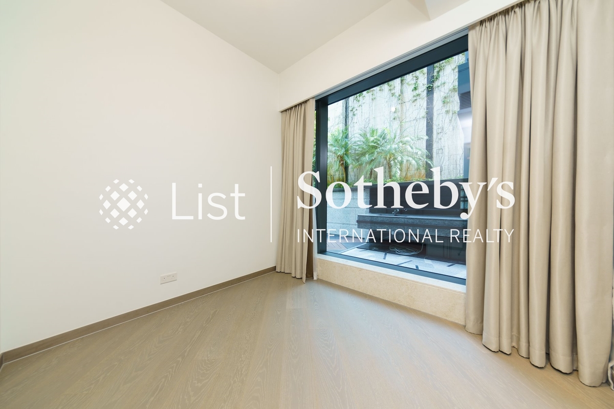 Central Peak 司徒拔道18號 | Third Bedroom