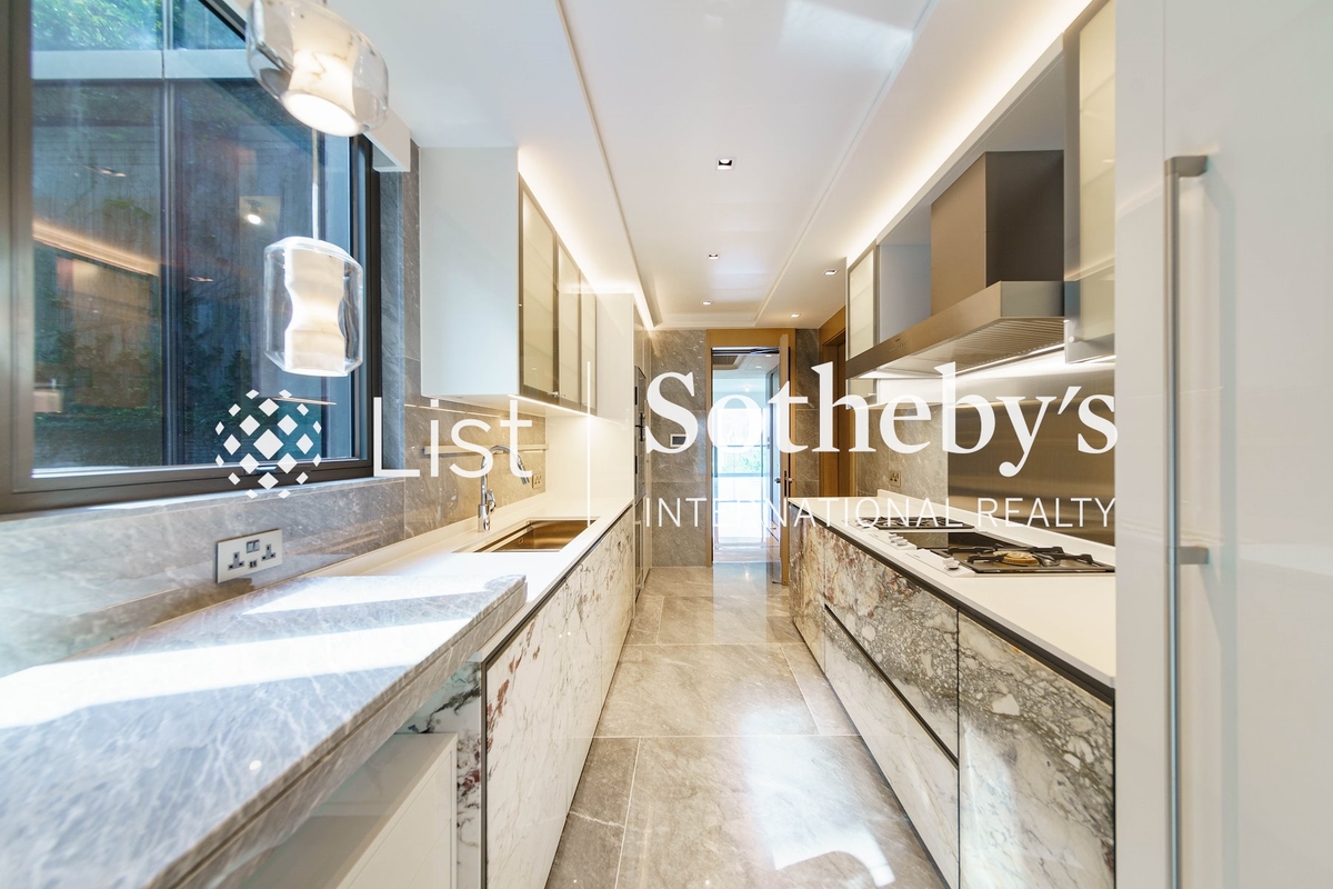 Central Peak 司徒拔道18號 | Kitchen