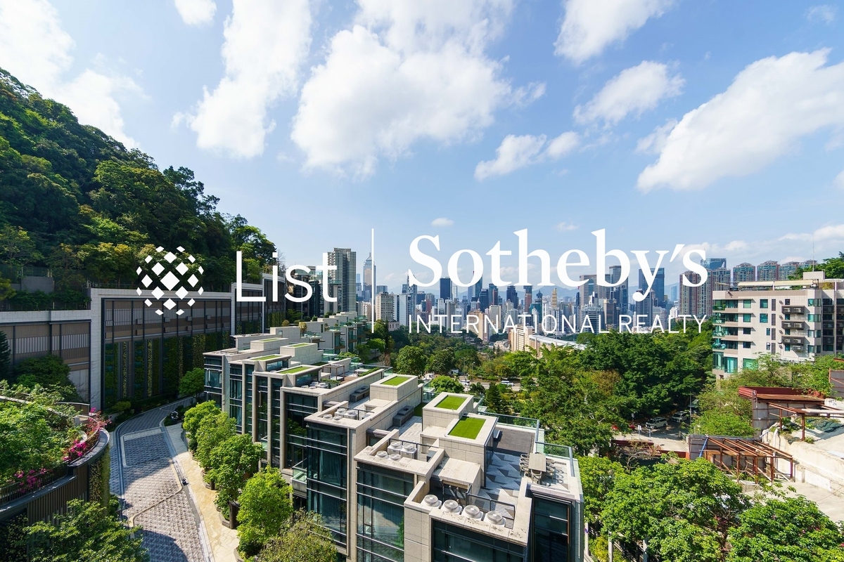 Central Peak 司徒拔道18号 | View from Living Room