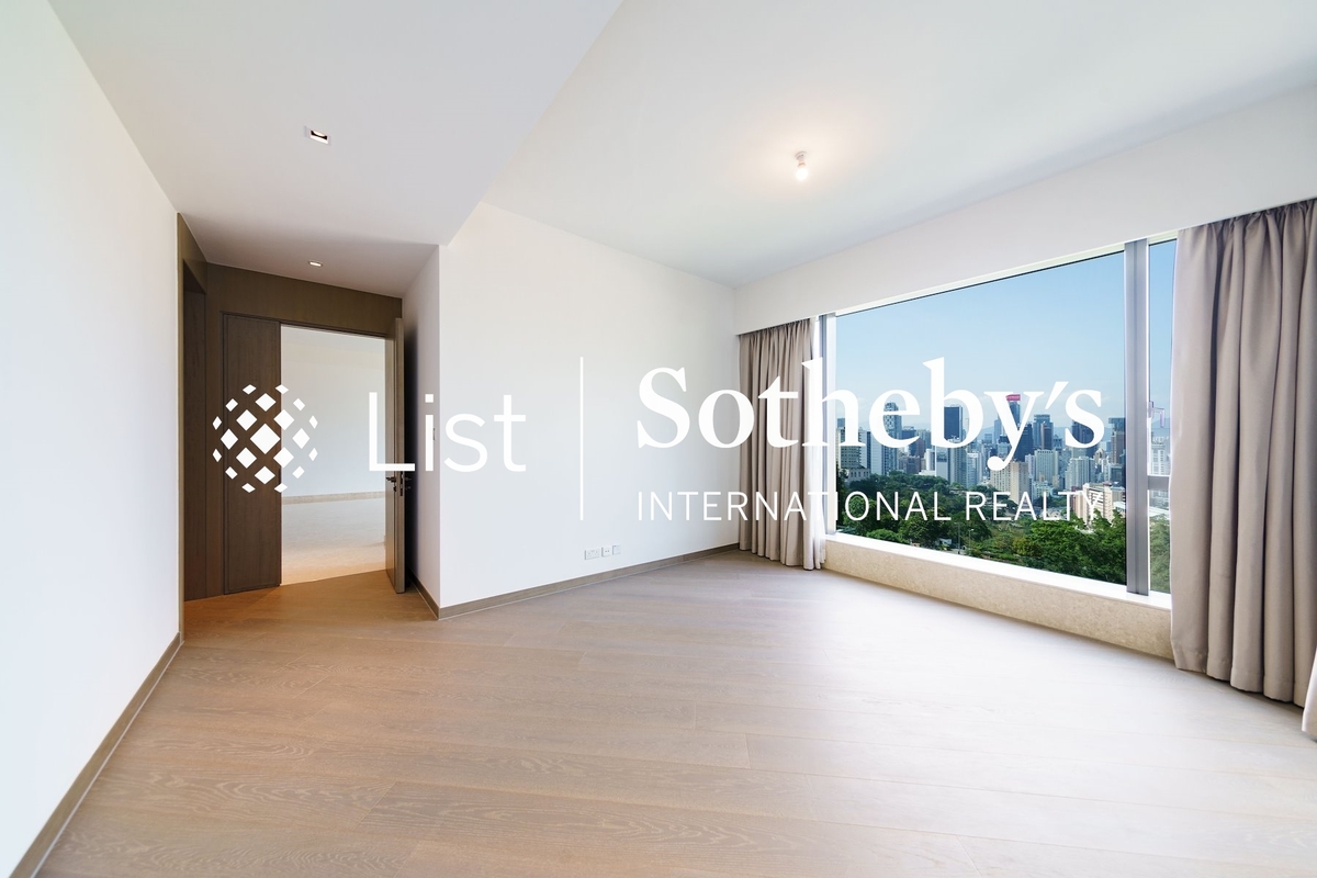 Central Peak 司徒拔道18号 | Master Bedroom