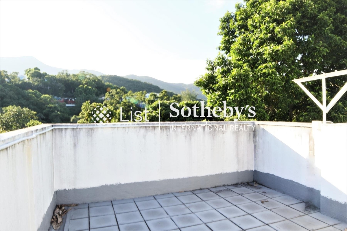 Ruby Chalet 寶石小築 | Private Roof Terrace