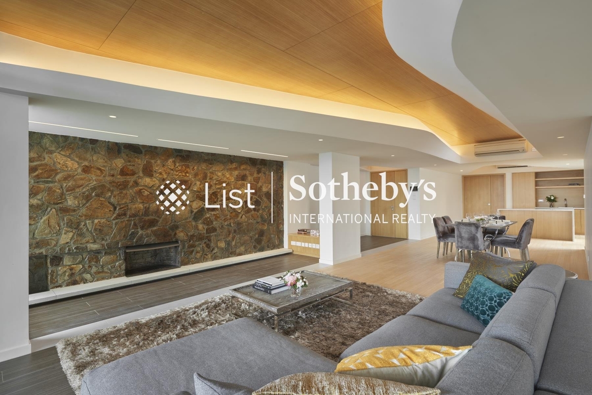 The Cove 赫蘭道4號 | Living and Dining Room