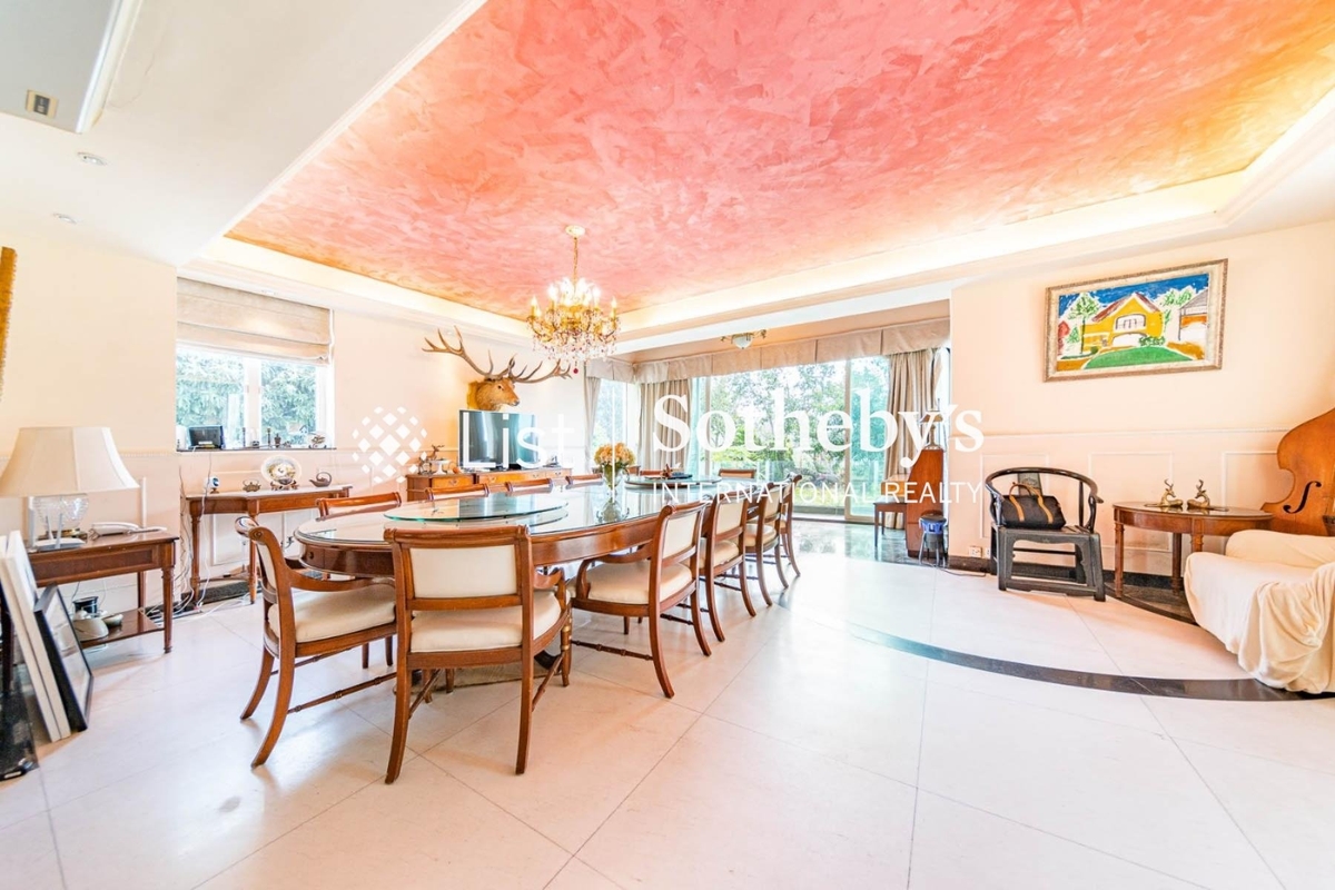 Villa Cornwall 幹華小築 | Living and Dining Room