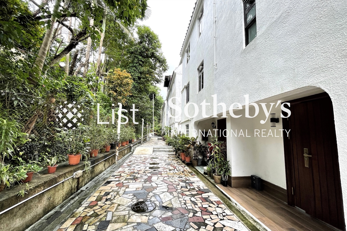 Greenwood Villa 木棉山路 1-6號 | Walkway of the Development