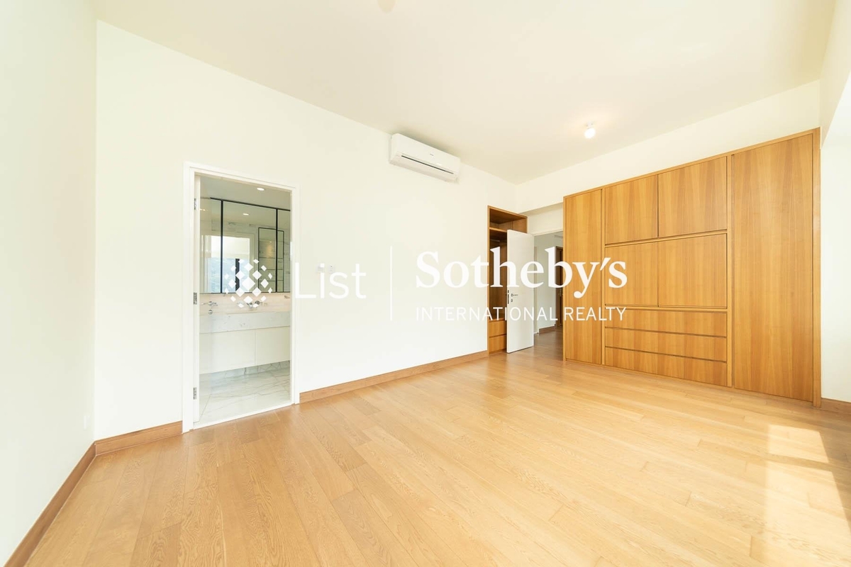 The Aster The Aster | Master Bedroom