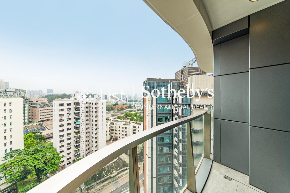 Eden Gate 雲門 | Balcony off Living and Dining Room