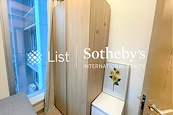 Cullinan West 汇玺 |  Wardrobe in Second Bedroom 