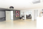 Cambridge Road 劍橋道 | Family Room