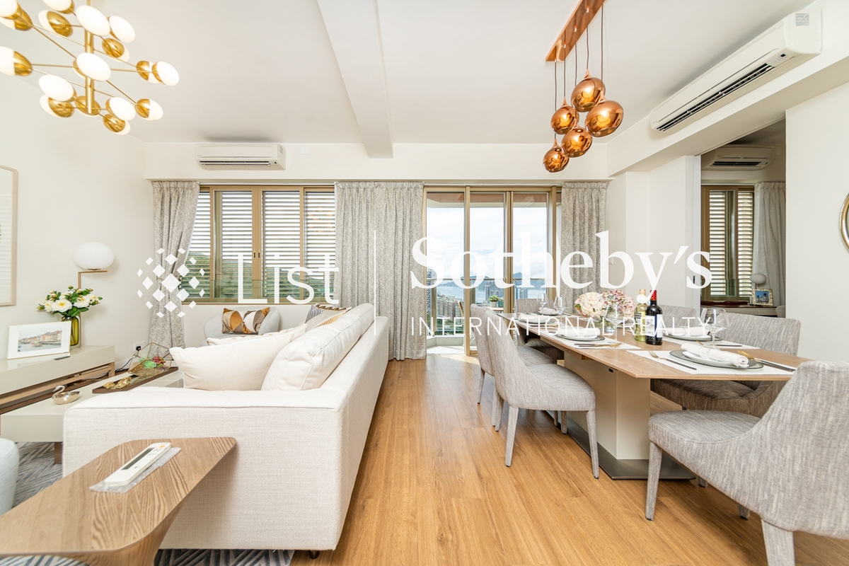 Jessville Jessville | Living and Dining Room