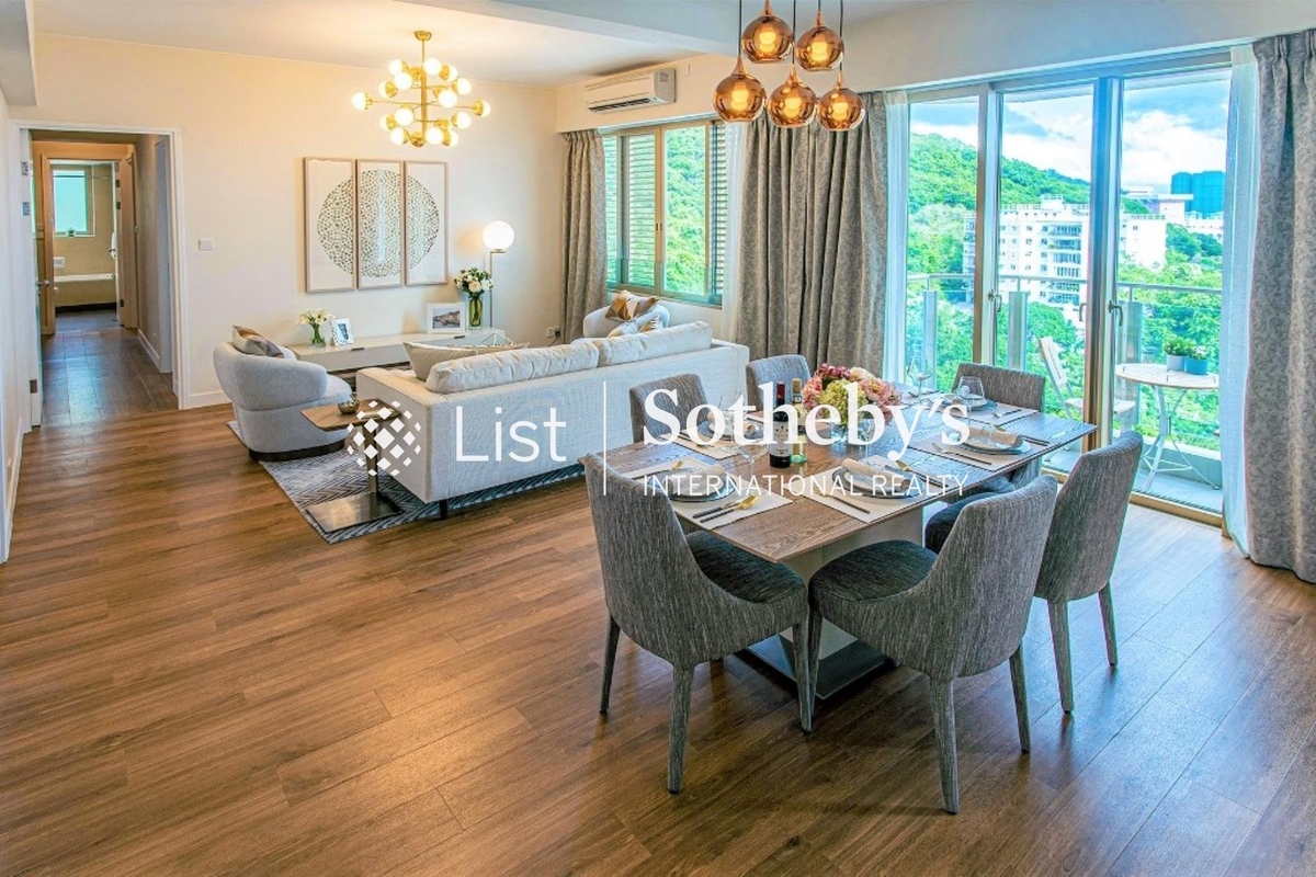 Jessville Jessville | Living and Dining Room