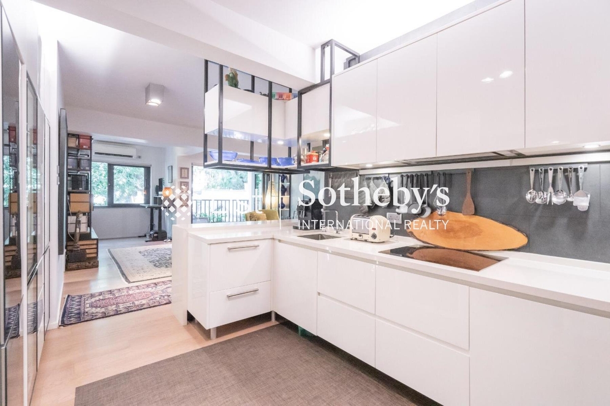 Hing Wah Mansions 興華樓 | Open Kitchen