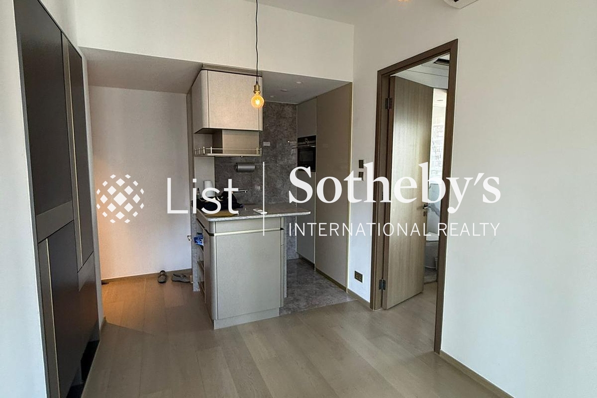 No. 15 Western Street 西邊街15號 | Living and Dining Room