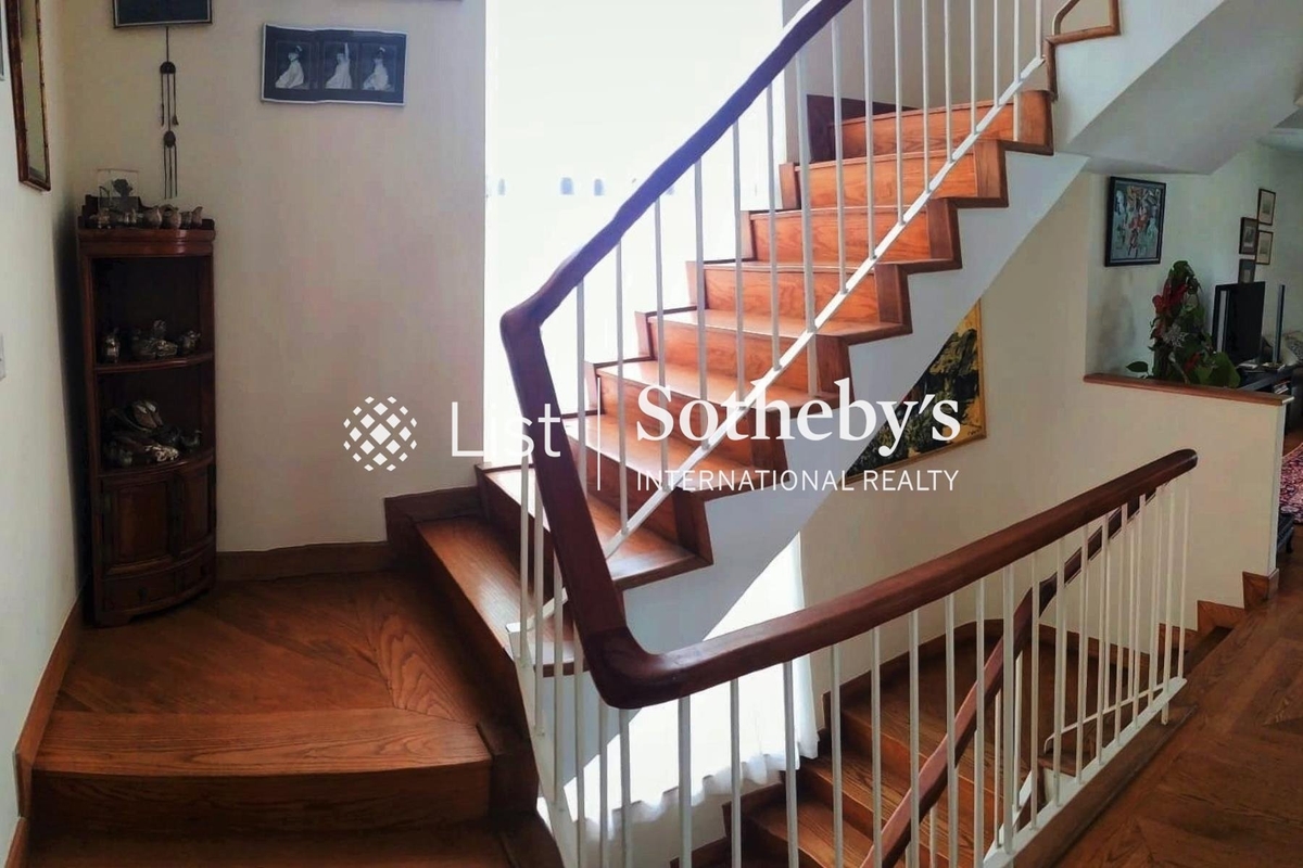 Venice Villa 柏濤軒 | Internal Staircase