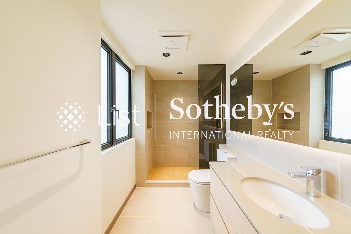 The Portofino 栢涛湾 | Third En-suite Bathroom