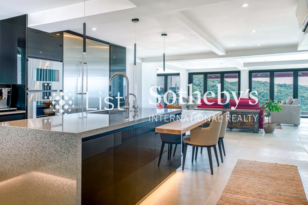 Hing Keng Shek Detached House 庆径石独立屋 | Open Kitchen