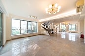 Royal Bay 御涛 | Living and Dining Room