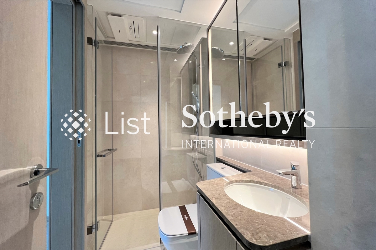 Southland 晉環  | Master Bathroom