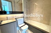 Southland 晋环  | Master Bathroom